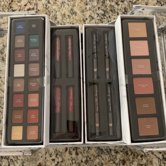 NEW!! Ultra GLAM kit!! Three layers... dozens !🌟 - Picture 5 of 9